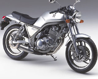 こちらの1987年SRX600 ２NXのフレームに使われております